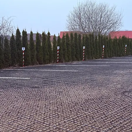 Seaside - Podgrzewany Basen, Darmowy Parking 아파트